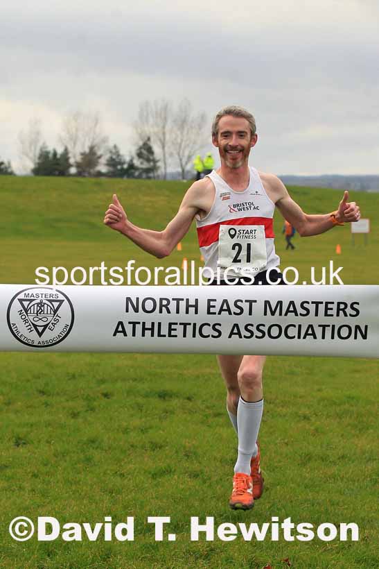 Mens 35 to 64 2023 NEMAA Cross Country, Croft Circuit, North Yorkshire. Photo: David T. Hewitson/Sports for All Pics